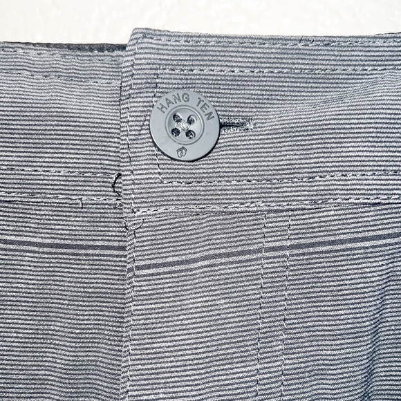 Hang Ten Mens Gray Plaid Flat Front Board Style Shorts - Picture 3 of 12